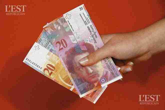 Suisse : ils livrent des repas… et du cash