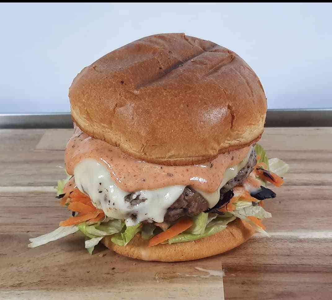 Cheese Burger (viande de bœuf) 